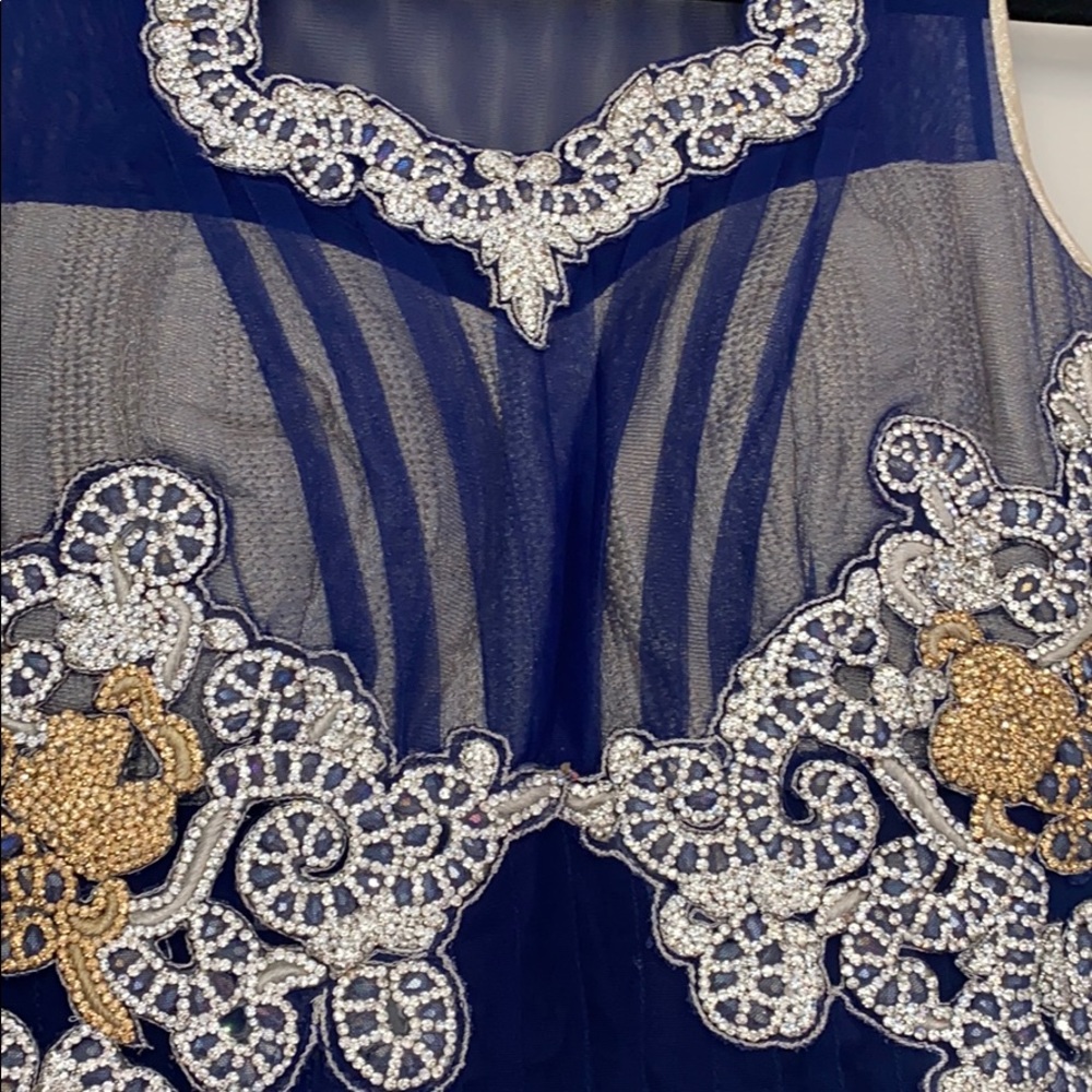 Indian Women’s Wedding and Party Dress 3 piece - Picture 5 of 8